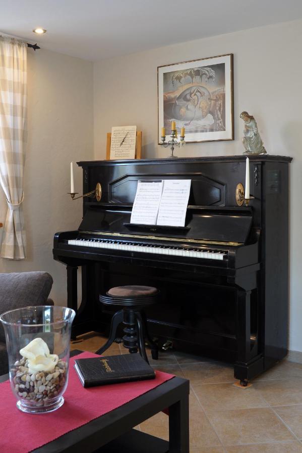 Ferienhaus Eifel 1851 Gipperath エクステリア 写真
